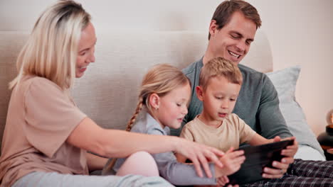 Parents,-kids-and-tablet-in-bedroom-for-games
