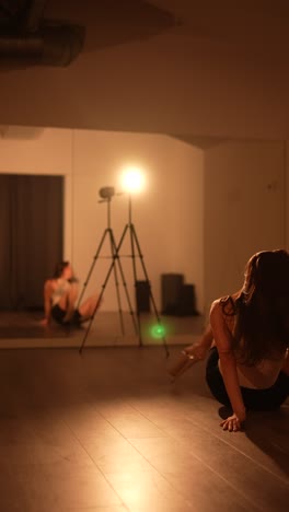 actuación de danza contemporánea en el estudio