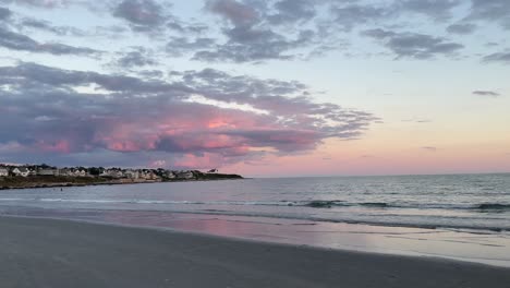 Puesta-De-Sol-En-Una-Playa-En-Rhode-Island-2