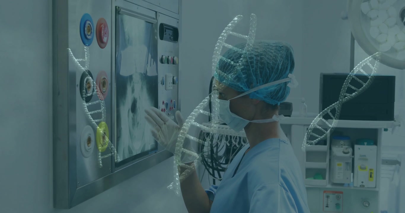 Vídeo vertical: Enfermeira de centro cirúrgico usando aparelho e verificando botões e tela no pré-operatório, com uma hélice de DNA sobre a cena.