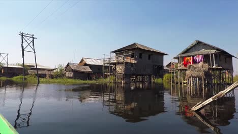 lago inle myanmar birmania pueblo agua