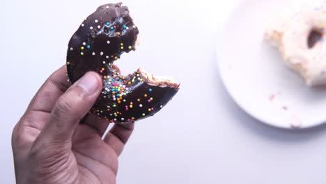 rosquilla de chocolate con salpicaduras