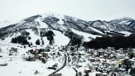 Aerial-view-of-snow-in-Hakuba