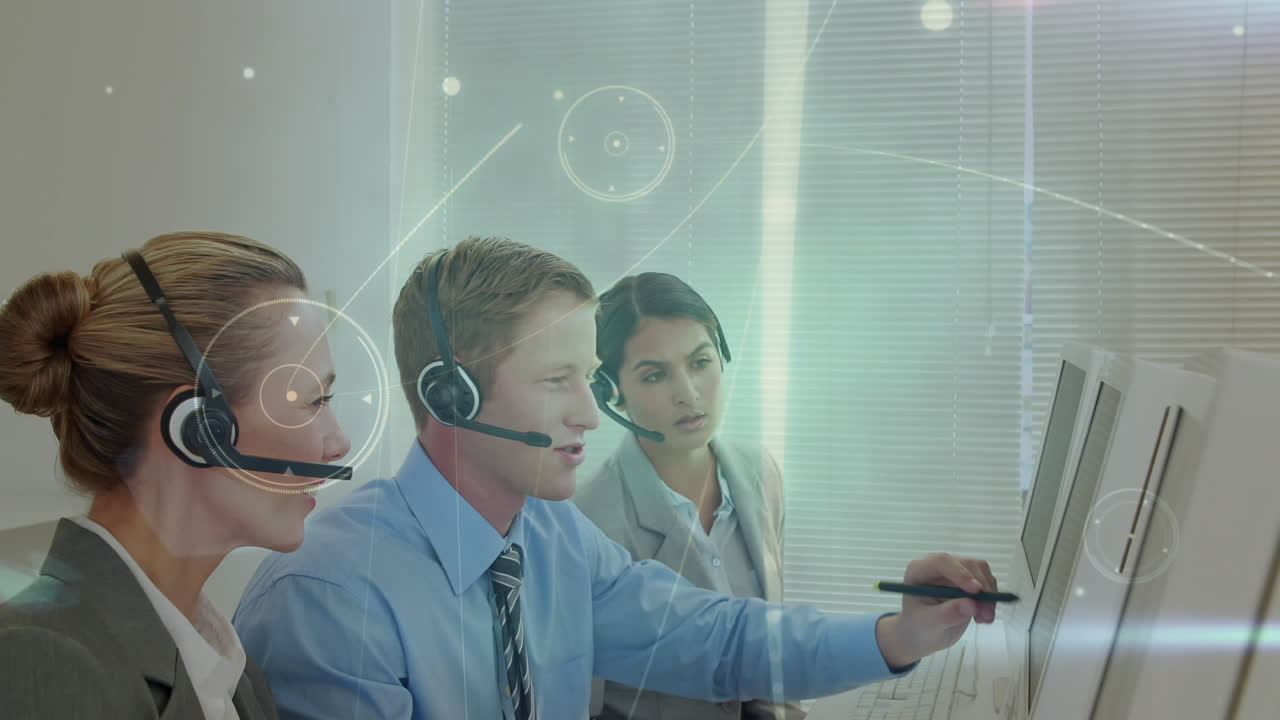 전화 헤드 ⁇ 을 착용 한 사업가 들 을 통한 연결 네트워크 의 애니메이션