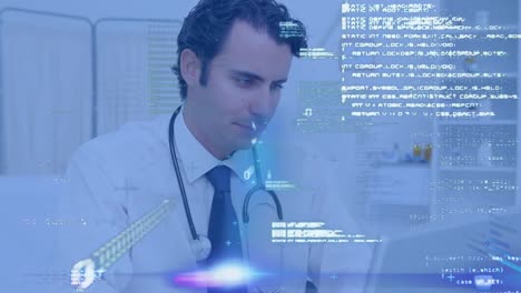 animación de procesamiento de datos contra un médico caucásico usando una computadora en el hospital.