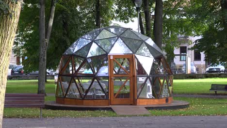 mini restaurant bubble dome