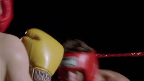 two boxers train in the ring 1