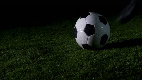 Soccer-player-kicking-the-ball-4k