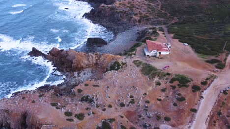 28-De-10---Imágenes-De-Drones-4k-De-Los-Lugares-Más-Bellos-De-La-Costa-De-Lisboa---Fuerte-De-Guincho-Gps:-38