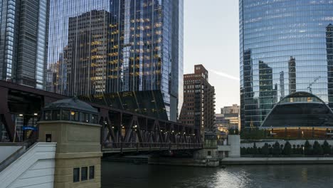 zeitüberschreitung von pendlern in chicago-zügen