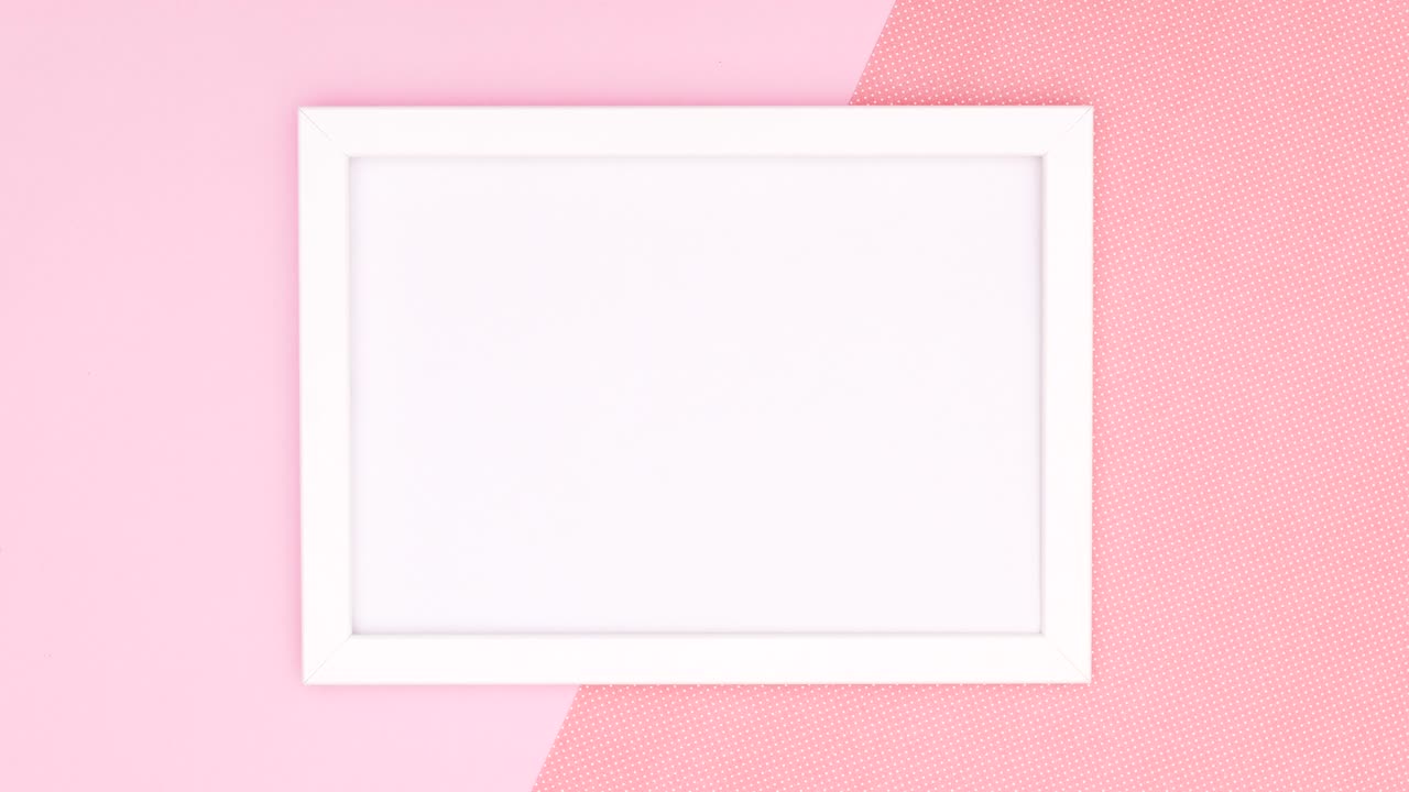 сделать продукты появляются и исчезают вокруг белой рамки для текста. остановить движение