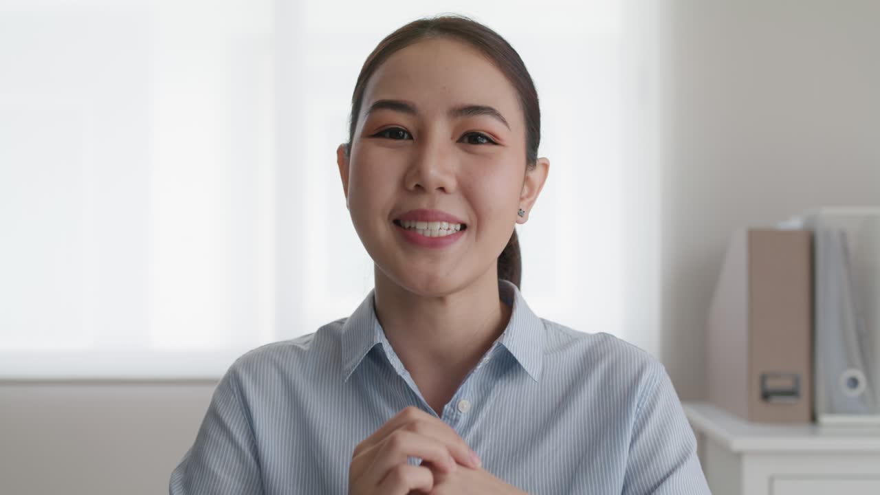Meeting video camera call talk in virtual personal financial advisor.