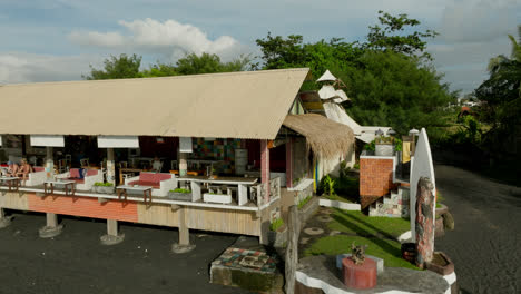 A-Restaurant-on-the-Beach-in-Bali