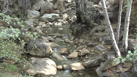 Zoom-out-of-Wheeler-Springs-above-Ojai-California