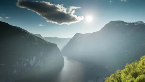 geiranger rays 4k 00