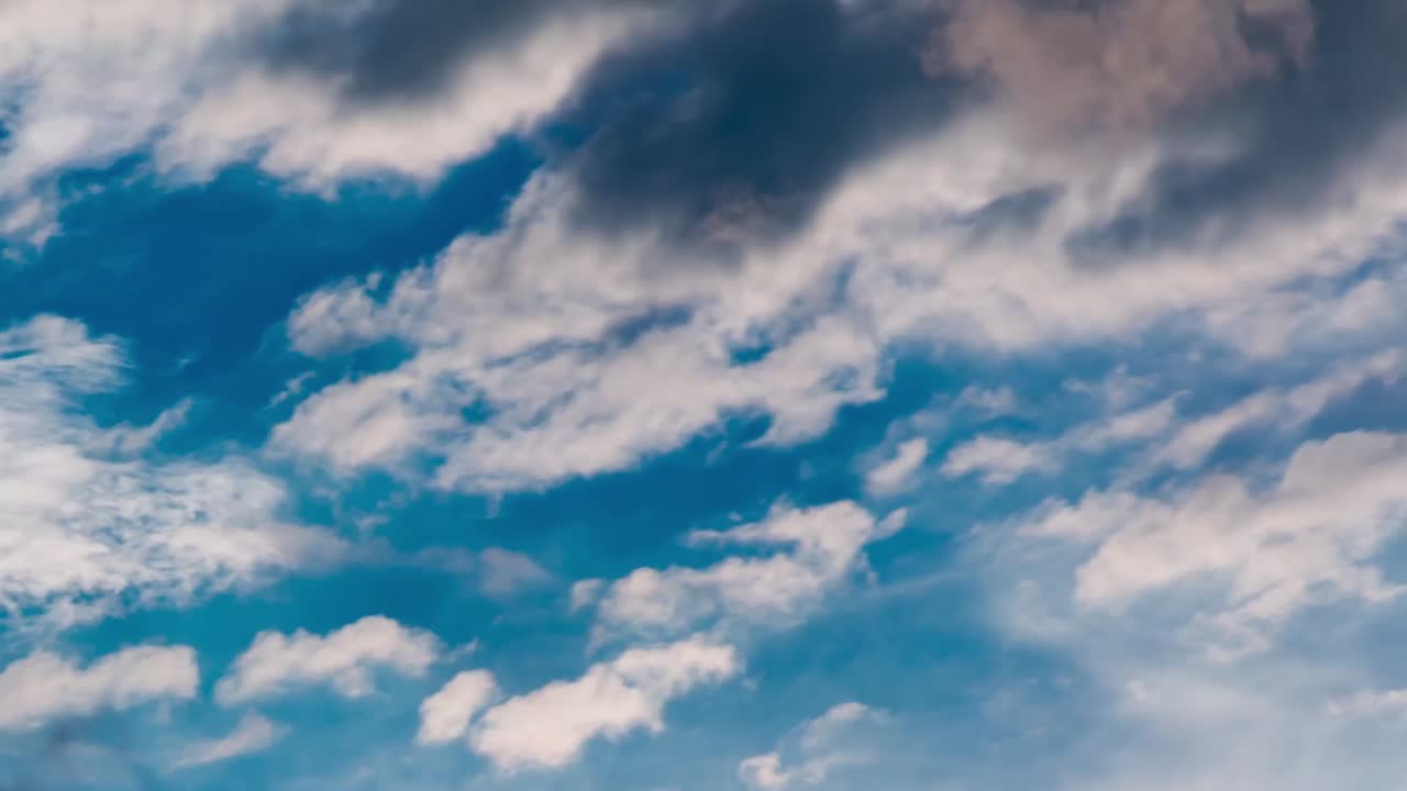 hermosas nubes en movimiento timelapse