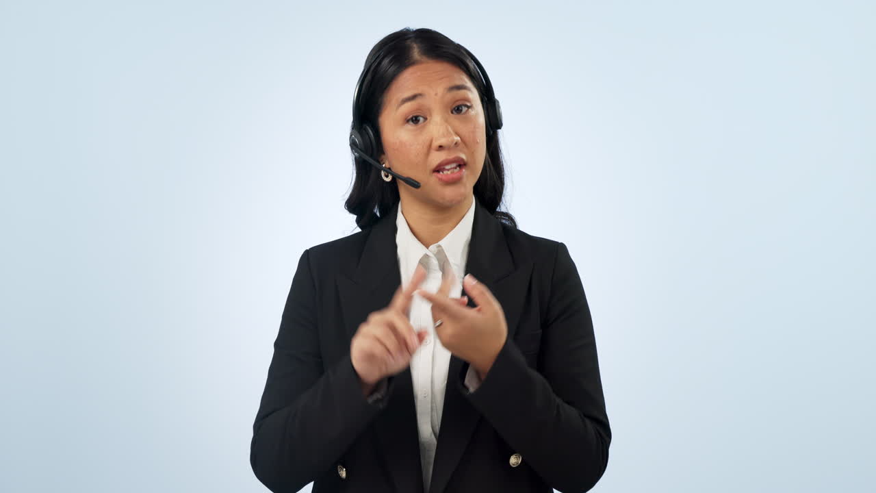 아시아 여성, 콜 센터 및 컨설팅