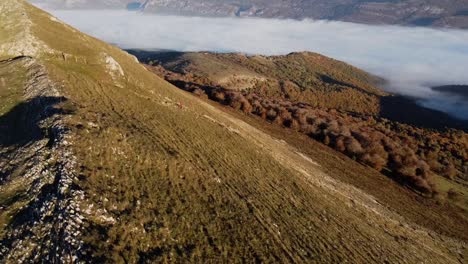 drone-flight-over-sea-of-​​clouds