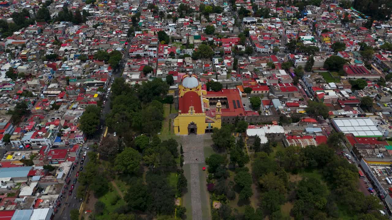 Drone footage of Xochimilco Cathedral, Mexico City