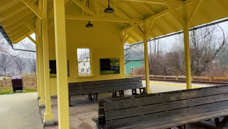 Yellow-train-station-inside-panning