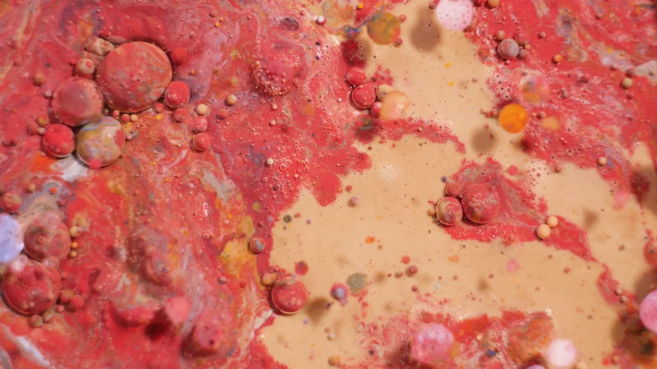 다채로운 거품을 가진 추상적인 유체 예술