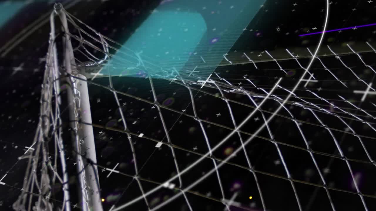 Kaleye giren futbol topu üzerinde veri işleyen tarayıcı animasyonu.