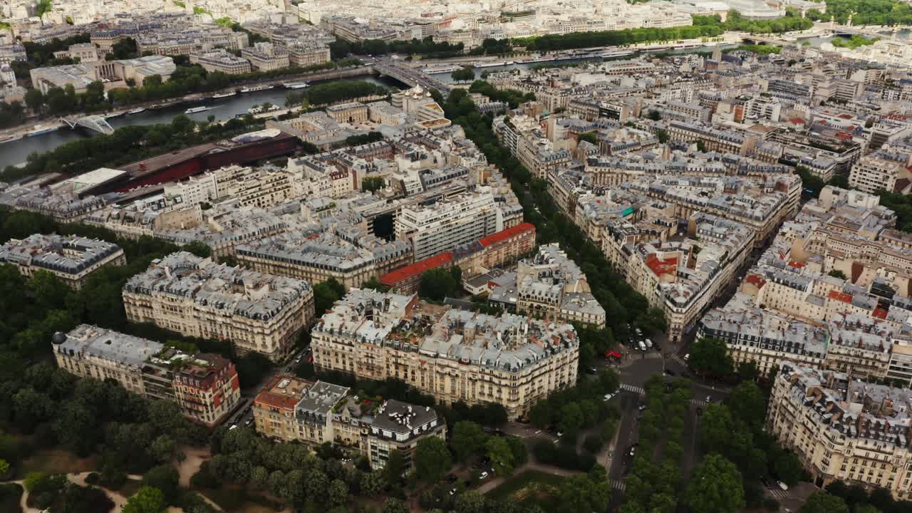 Vista aerea del paesaggio urbano di Parigi
