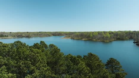 Vista-Panorámica-Del-Lago-Glen-Springs-En-Tennessee,-Estados-Unidos---Disparo-De-Un-Dron