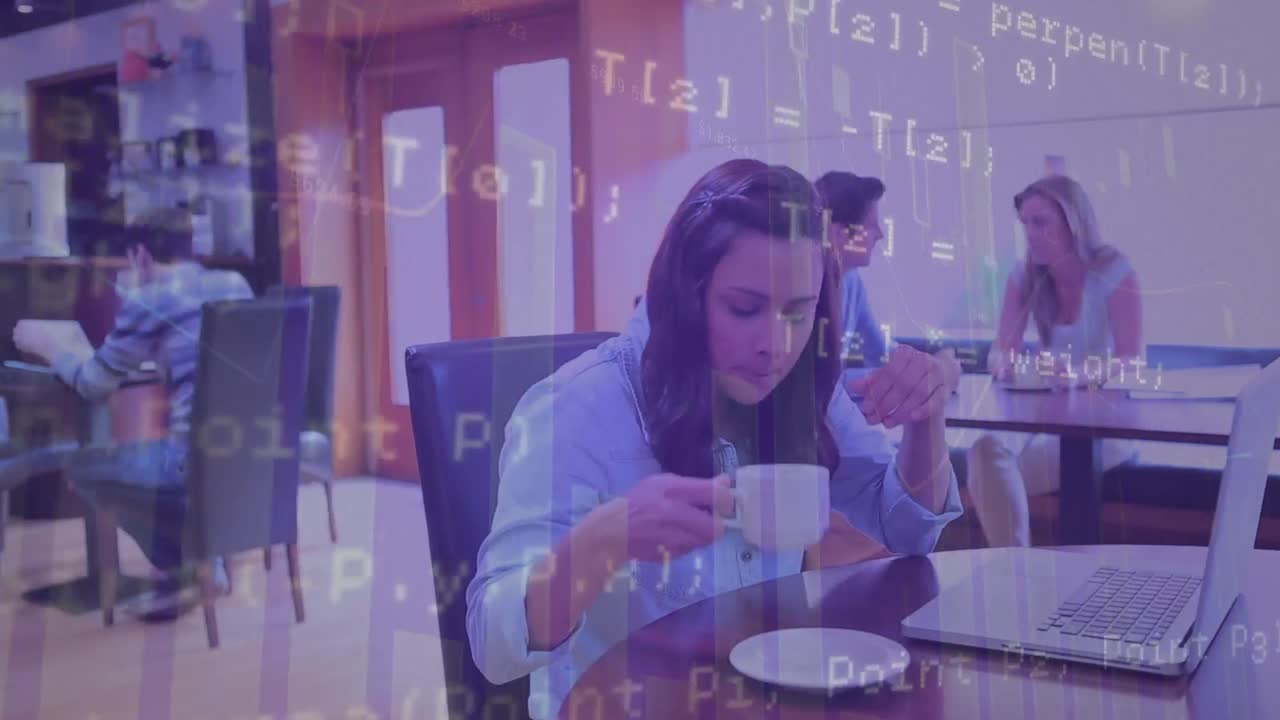 animación del procesamiento de datos sobre estudiantes caucásicos que usan computadoras portátiles