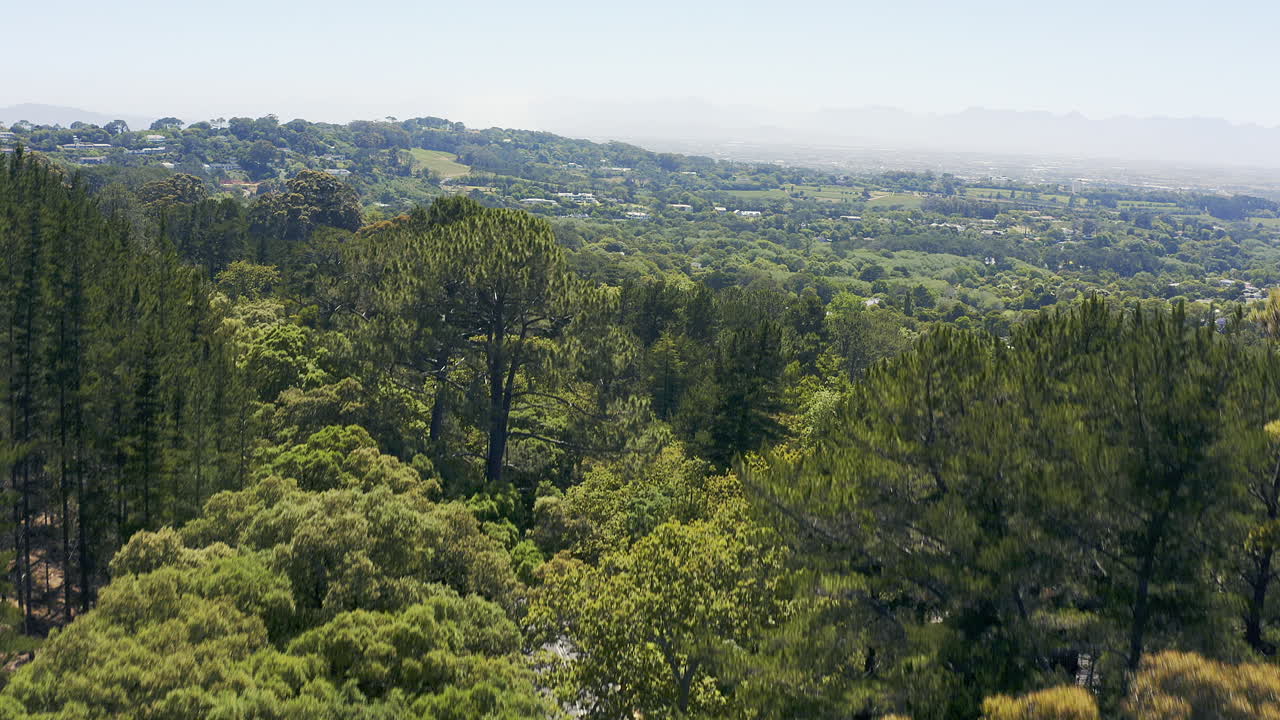 la naturaleza ofrece refugio.