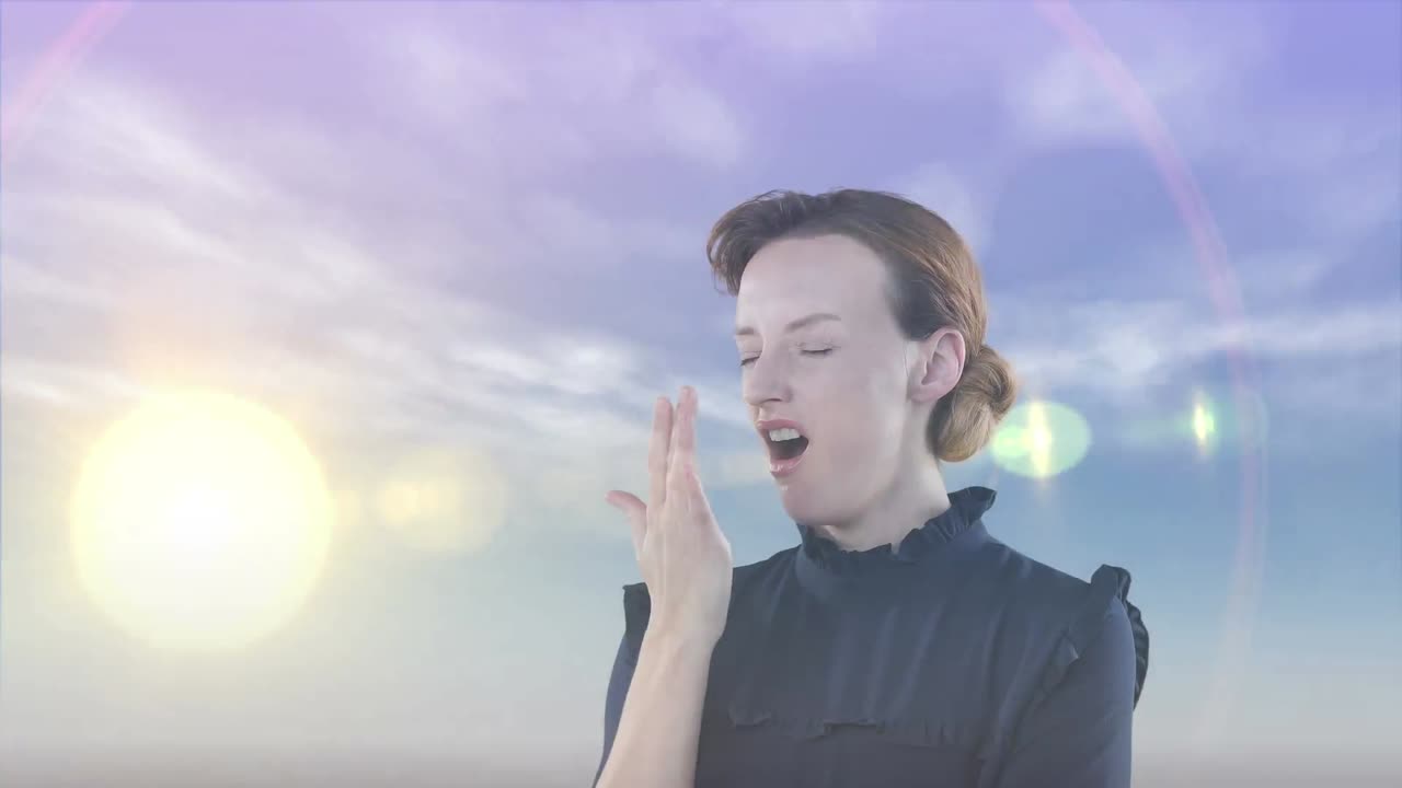 지루 한 백인 여성 의 애니메이션 이 그 주위 에 떠다니는 달 과 태양 모델 과 함께