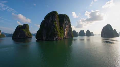 ha long bay, vietnam - stunning scenery