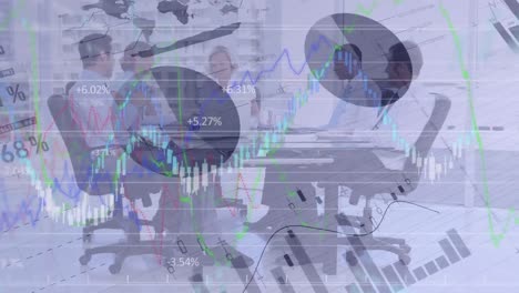 Animation-Der-Finanzdatenverarbeitung-Und-Statistikaufzeichnung-über-Geschäftsleute-In-Besprechungen