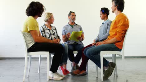 drawing teacher interacting with each other 4k