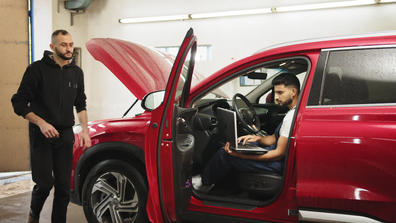 reparación y diagnóstico de automóviles