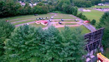 drive in theatre in elizabethton tennessee