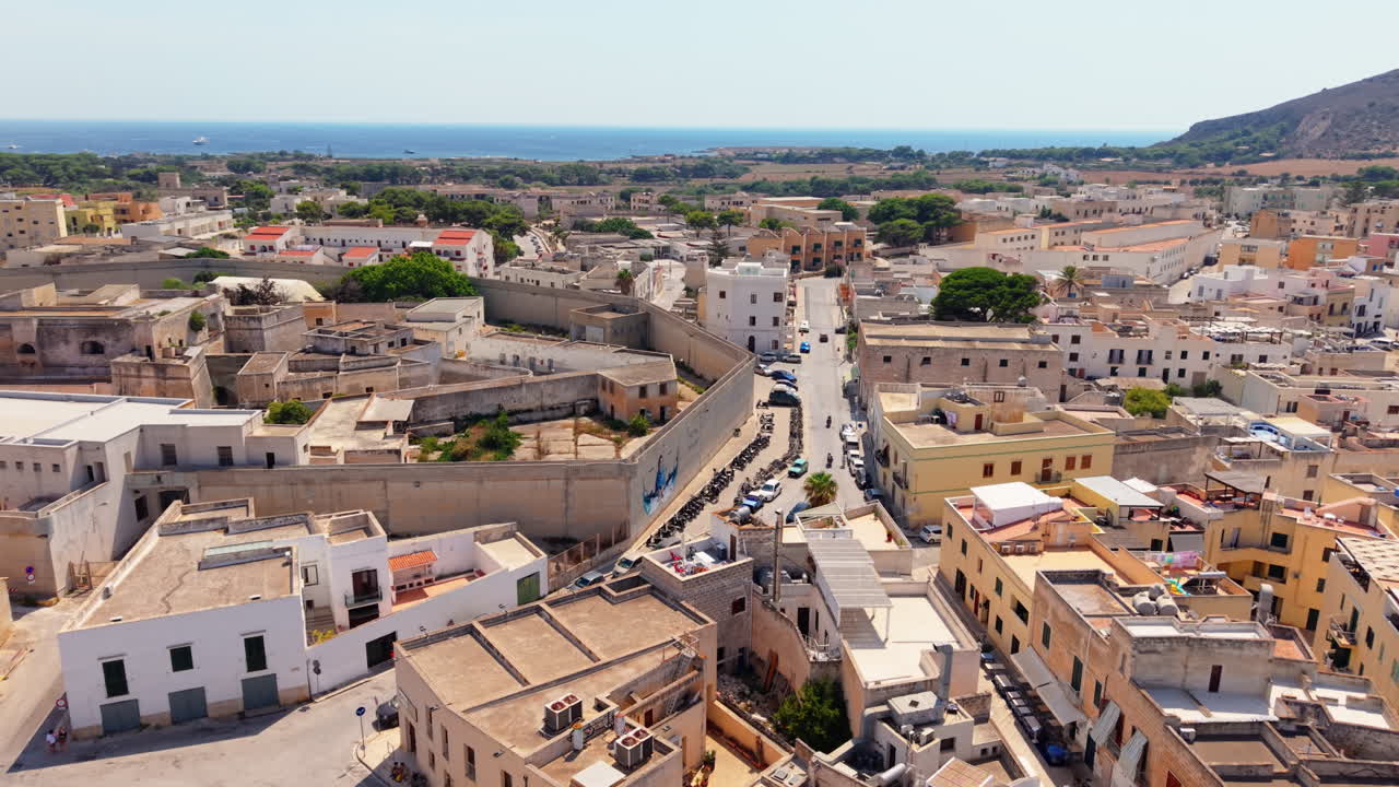 해안 도시 의 공중 사진