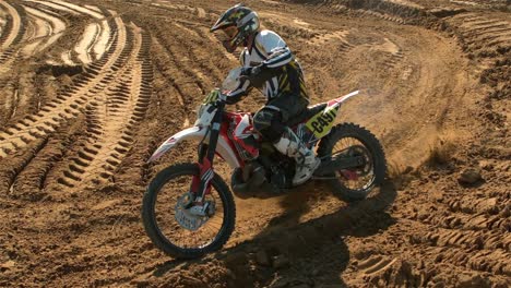 Man-riding-a-motor-cross-bike