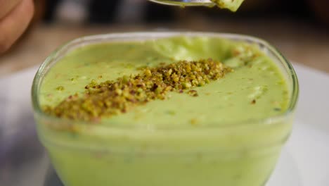 pistachio custard dessert