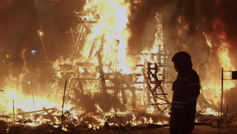 festival del fuego de fallas en valencia, españa