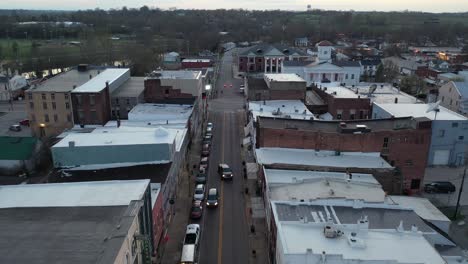 Toma-De-Dron-De-Una-Carretera-De-Cynthiana