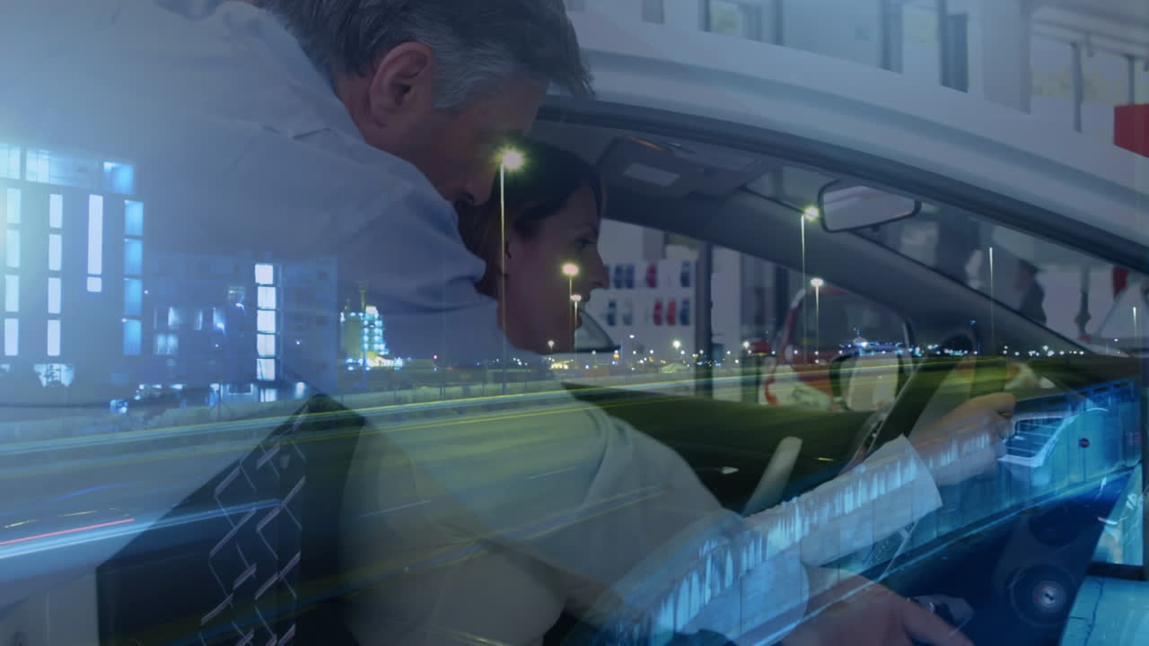 자동차를 구입하는 남자와 여자에 대한 도로 교통의 애니메이션