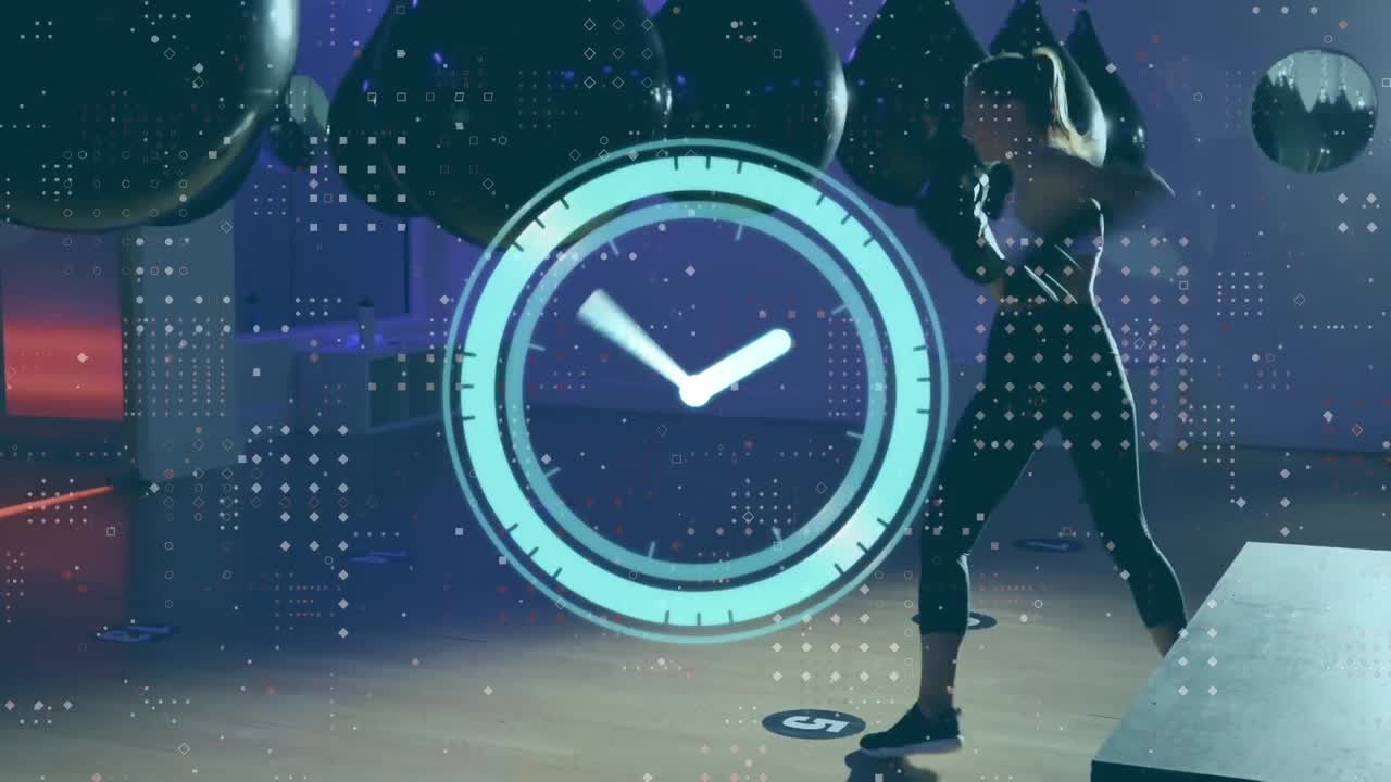 animación de reloj de neón contra una boxeadora caucásica practicando golpes en el gimnasio