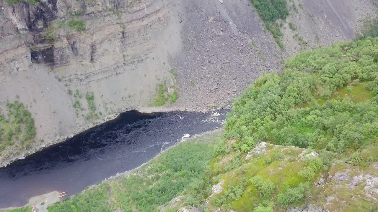 알타 캐년은 북유럽에서 가장 깊은 협곡 중 하나입니다