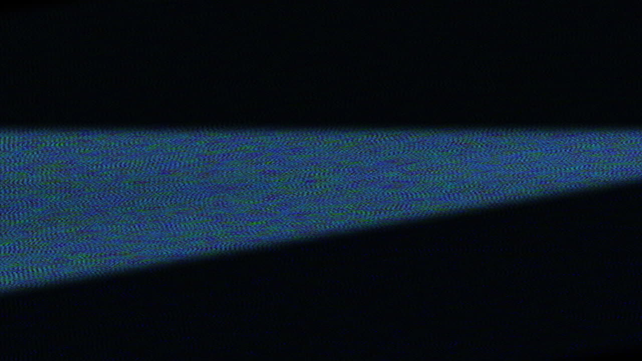 Fascio di luce blu astratto che scansiona uno sfondo scuro