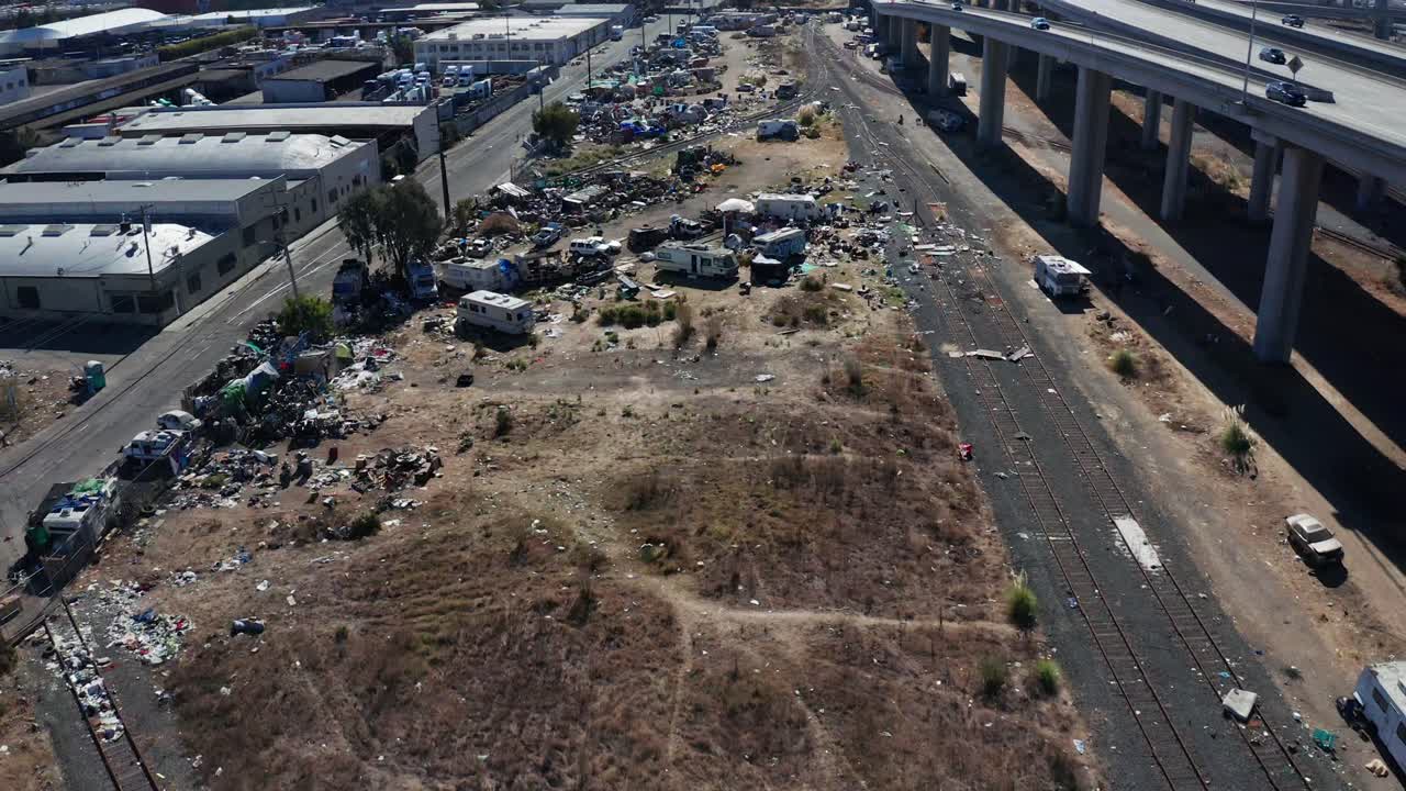 실직자와 노숙자의 긴 나날