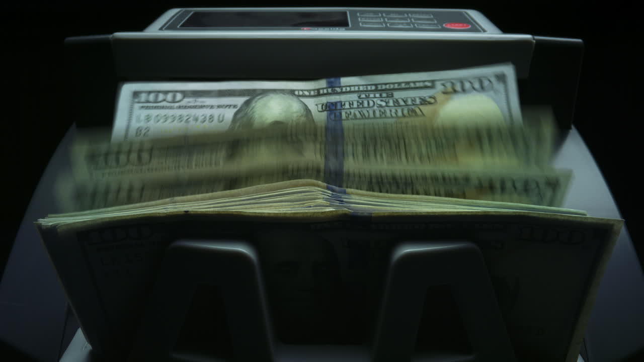 equipo automático bancario para contar dinero de papel. equipo para contar dinero en efectivo