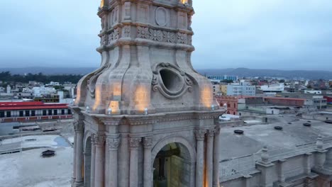 Arequipa-Kathedrale-Bewölkter-Tag,-Kaltes-Wetter