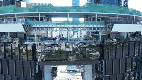 Push in shot of Brisbane&#039;s City Queens Wharf Casino development