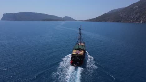 Tourism-Boat-Aerial-View